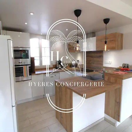 Apartment Duplex Au Coeur Du Port D'hyeres- Plages Parking By Hc *